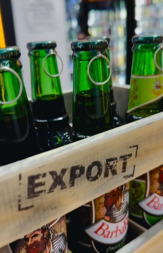 Publicación de Instagram de elcalizdorado_vinoteca